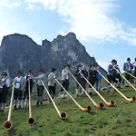 Haus Gebhard Lägenhet Reutte