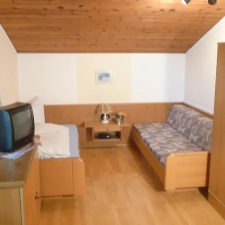 Haus Gebhard Apartmán *