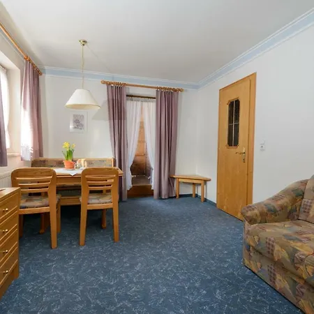 Haus Gebhard Apartmán